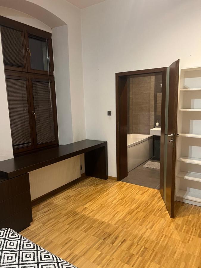 Nowoczesny 100M2 Apartament W Centrum Lodz  Luaran gambar